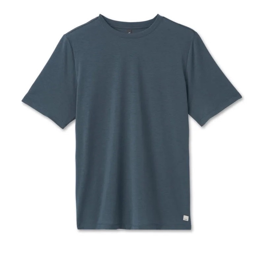 Vuori Current Tech Tee in Lake - Picture 2 of 6